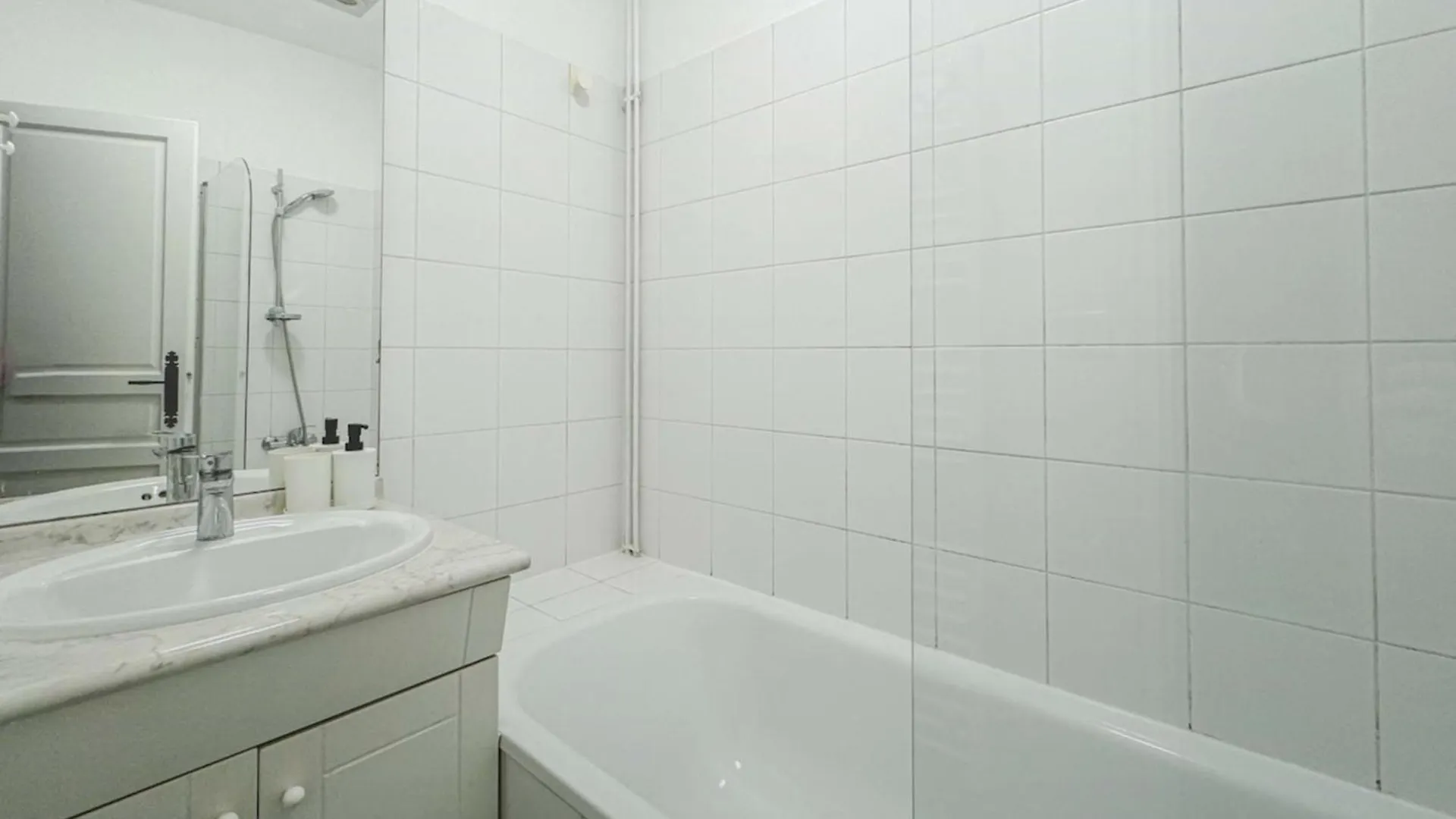 Flexliving - Room - Saint Martin Paris 0*,
